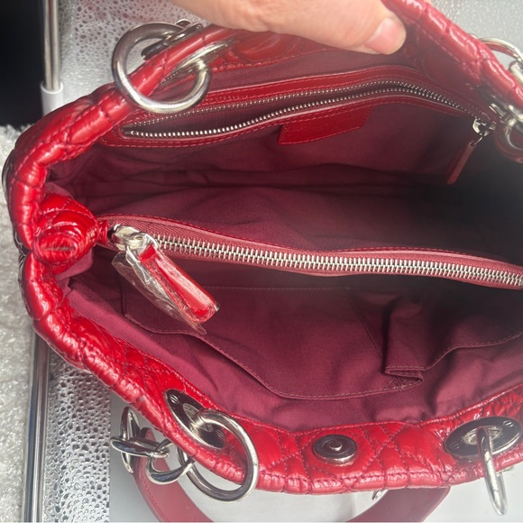 Christian Dior Lady Dior Medium Red Patent Cannage Bag Charm Italy Authentic - Picture 9 of 14